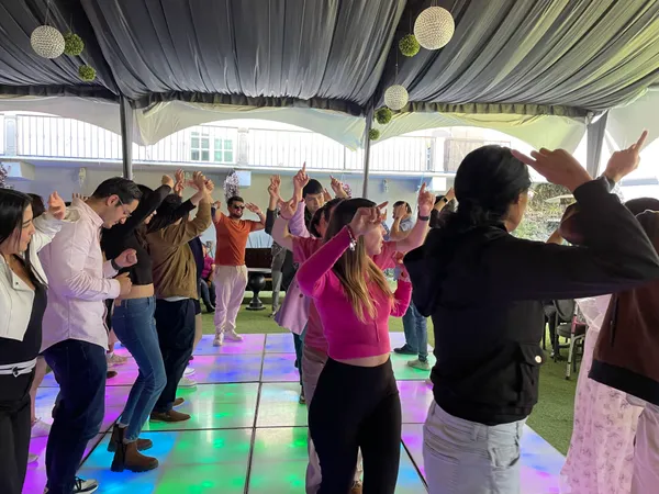 Animadoras profesionales en baby shower CDMX